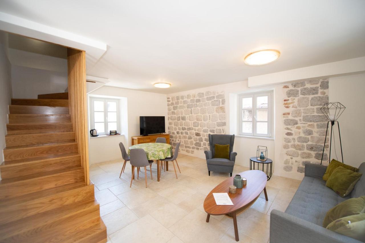 Katareo Apartments Kotor Bagian luar foto
