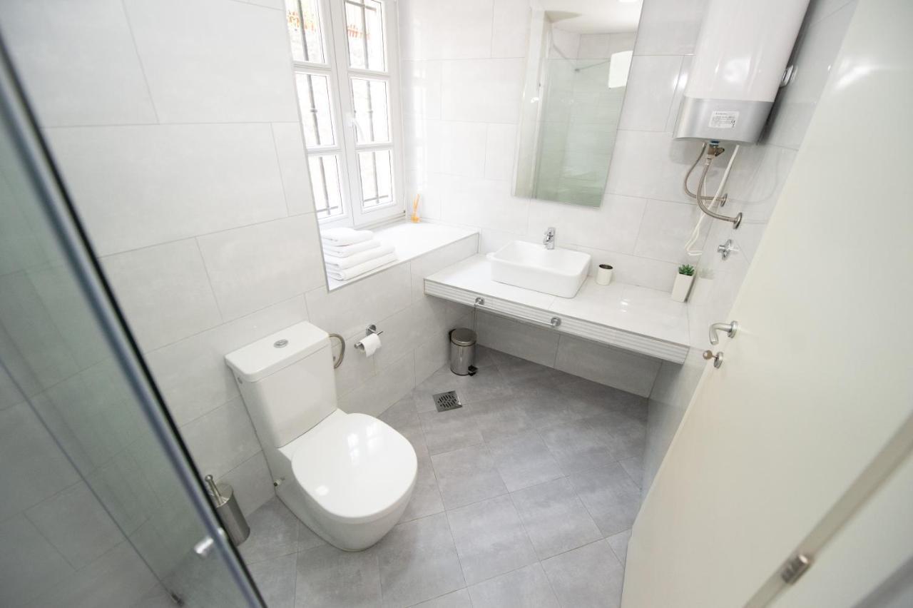 Katareo Apartments Kotor Bagian luar foto